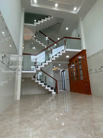 SIÊU PHẨM BÌNH TÂN - NHÀ ĐẸP Ở NGAY - HẺM XE TẢI THÔNG TỨ PHÍA