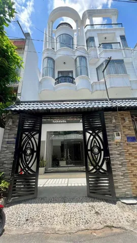 Bán siêu phẩm nhà gần MT Nguyễn Văn Quá, P. Đông Hưng Thuận , Q.12 – 64m2 giá 2tỷ670r. Sổ chủ giữ.