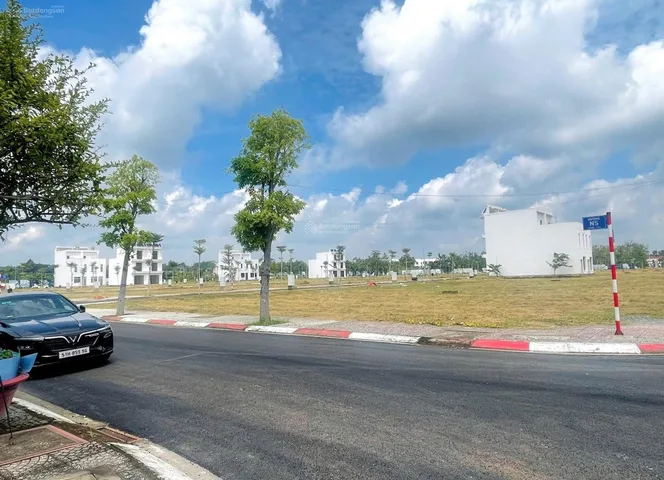 BÁN ĐẤT NỀN KẾ BÊN Alana City – DIỆN TÍCH 100M2 GIÁ 1 Tỷ QUÂY ĐẦU