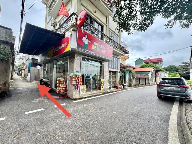 Bán đất 50m² có sẵn 48.9m² thổ cư ngang 4m giá 3.3 tỷ tại Đường Yên Thường Xã Phù Đổng