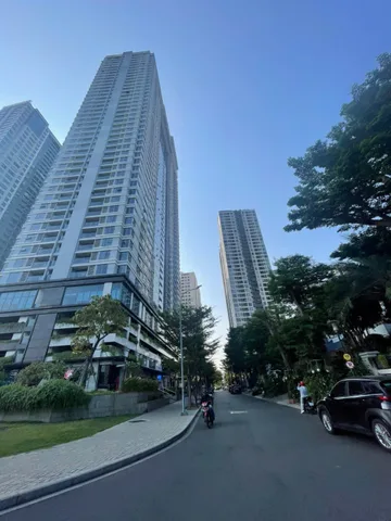 Căn hộ Riverside Nguyễn Hữu Cảnh – 42m² – view Bitexco – 3.9ty
