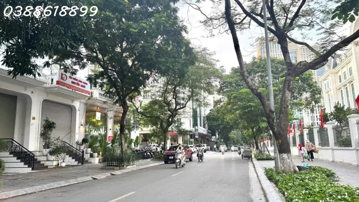 🏡 BÁN TOÀ VĂN PHÒNG VIP DỊCH VỌNG HẬU - CẦU GIẤY - 200M2 - MT 44M - 9 TẦNG - VIEW VƯỜN HOA - GIÁ 130 TỶ