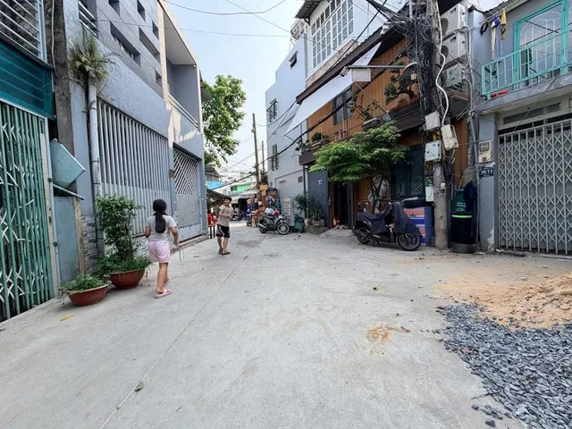 SIÊU PHẨM BẢY HIỀN – NGANG 10M HIẾM – 100M² – CHỈ 7.98 TỶ - LẠC LONG QUÂN - BẢY HIỀN - TRẦN VĂN QUANG