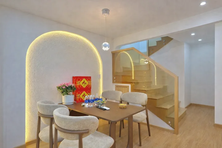 Nhà xinh – vào ở ngay – full nội thất xịn tại XVNT, Bình Thạnh