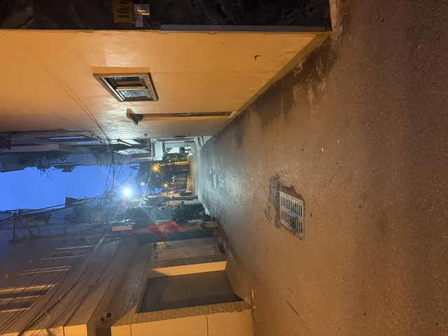 Bán nhà 44m² full thổ cư ngang 4m giá 15.2 tỷ tại Đường Ngọc Thụy Phường Bồ Đề
