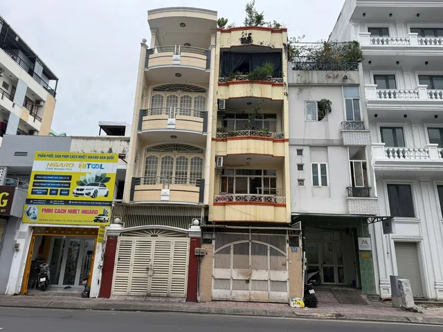 Bán nhà 64 Đào Duy Anh giá 17.5 tỷ 0901855999