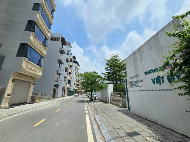 💥ĐẤU GIÁ VẠN PHÚC - 2 MẶT ĐƯỜNG Ô TÔ - VIEW TRƯỜNG QUỐC TẾ - 5 TẦNG THANG MÁY