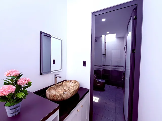 NHÀ MÊ HIỆN ĐẠI - PHONG CÁCH CHÂU ÂU - mới 100% . MT B3 Cuebua - Phường BMT