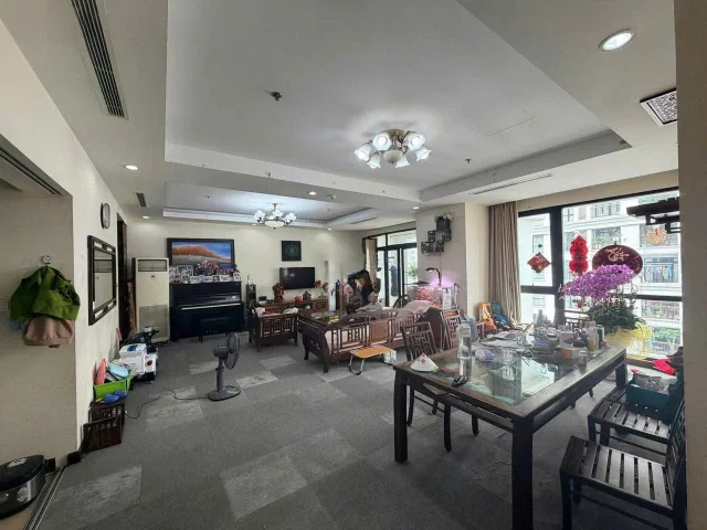 Cho Thuê Chung Cư Royal City Thanh Xuân 177M² 3 Ngủ Full Nội Thất - Ở Hộ GĐ, Chuyên Gia Nước Ngoài - Giá Thuê 33tr