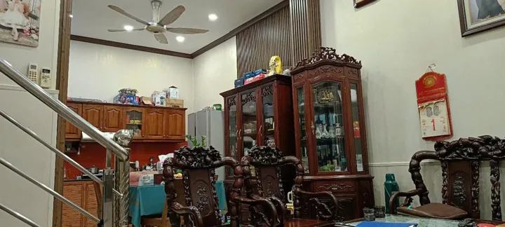 Bán nhà Xã Đàn 41m nhà cũ chủ bán đất tặng nhà, 8,2 Tỷ