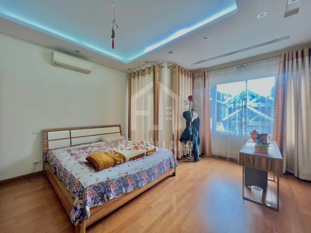 ✅ SỐC PHÚ DIỄN – 7 TẦNG THANG MÁY Ô TÔ TRÁNH 92M2