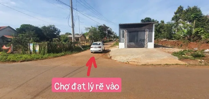 Bán đất 550.6m² có sẵn 70m² thổ cư ngang 10.0m giá 700 triệu tại xã ea drơng