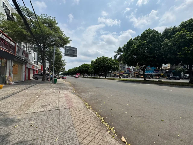 CHO THUÊ MẶT BẰNG ĐƯỜNG VÀNH ĐAI TRONG, BÌNH TÂN, 120M2, HAI MẶT TIỀN
