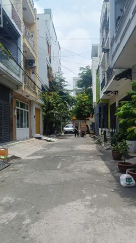 Bán nhà 68m² 4.5m x 15m x 3 tầng giá 7.6 tỷ tại Đường số 2 khu tên lửa,phường bình trị đông B