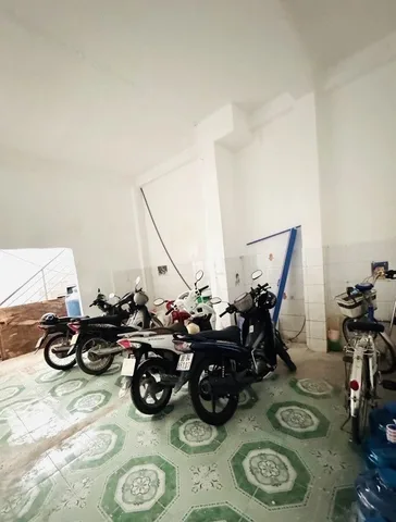 BÁN CĂN HỘ DỊCH VỤ GẦN BX MIỀN TÂY,DT cực khủng(128M2) DÒNG TIỀN ỔN ĐỊNH, GIÁ 7.6 TỶ(LT2YBO)(210426)