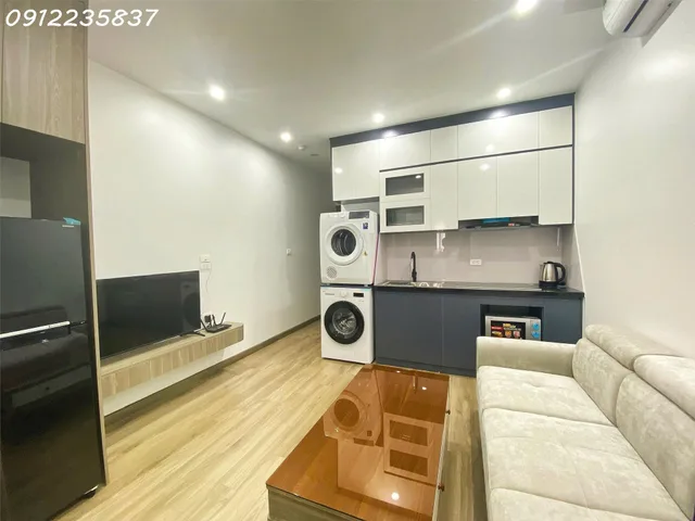 Cho thuê căn hộ cao cấp (1 ngủ + 1 khách) tại Lạc long Quân - Tây hồ, DT 41-43m2
