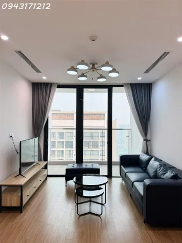 Cho thuê căn hộ cho thuê tại Vinhomes Skylake tầng cao view đẹp, DT 96m2, giá 3x triệu/tháng