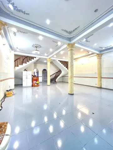 Bán nhà mặt tiền 4 tầng Aeon Mall Bình Tân 8x20 ngay  khu Tên Lửa- 0931172218