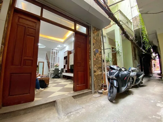 Bán nhà Tôn Đức Thắng 36m, 50m ra phố, 300m ra Hồ Văn Chương, gần trường học. Giá 8,8 Tỷ