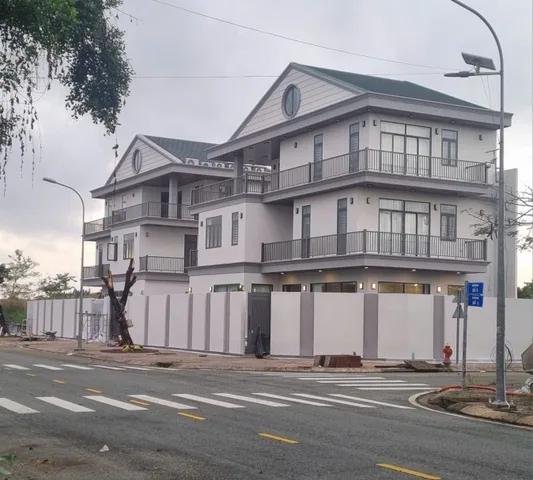 Bán đất 324m² full thổ cư ngang 27m giá 35 tỷ tại Xã Nhà Bè