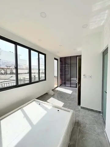 HÀNG HÓT 4 TẦNG NHÀ HẺM CÁCH MẶT TIỀN XE HƠI CHỈ VÀI BƯỚC CHÂN - CHỦ NHÀ TẶNG FULL NỘI THẤT TỪ A-Z. DIỆN TÍCH 43M2