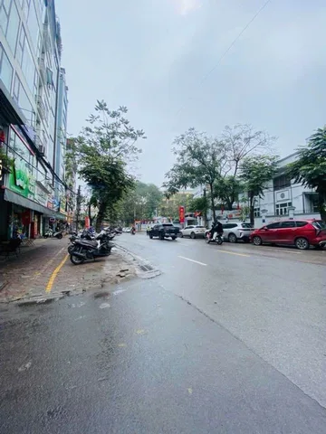 Nhà mới Dương Văn Bé 5 tầng, full nội thất đẹp, 30m, dọn vào ở ngay, gần phố, 11.6 tỷ