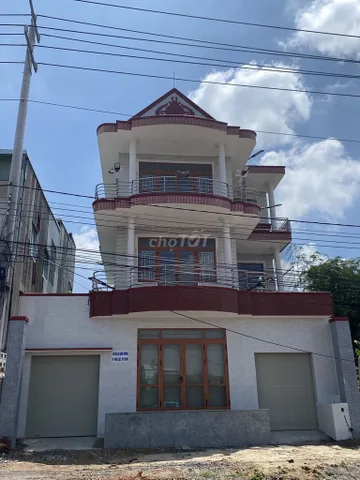 Cho Thuê Nhà MT ĐLBD - 3 Tầng (Thuê lẻ từ 8tr - Nguyên căn 26tr)