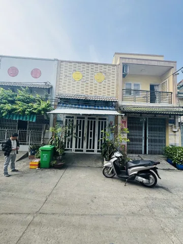 CHÍNH CHỦ CẦN BÁN NHÀ VÕ VĂN KIỆT P16Q8  4,3x23M  NHỈNH 7TY (B16)