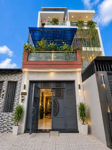 NHÀ ĐẸP 4 TÂNG NGAY PHƯỜNG PRO TÂN SƠN NHI - NGANG 4* DÀI 20