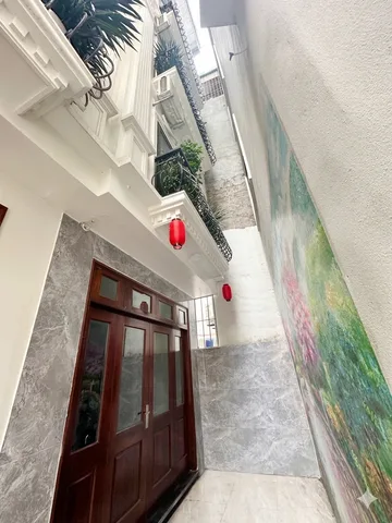 🔥 SIÊU PHẨM NGỌC THỤY - NHÀ MỚI 5 TẦNG - TẶNG FULL NỘI THẤT - 8.5 TỶ