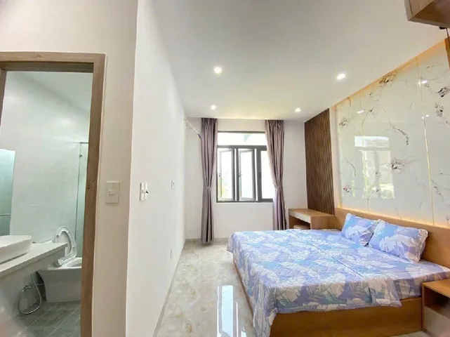 🏠 BÁN NHÀ 3 TẦNG MT THANH LƯƠNG 9 - HÒA XUÂN, KĐT SINH THÁI -DT 100M2 NGANG 5M- GIÁ 8.X TỶ