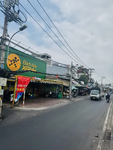 GẤP !!!
CHỦ CẦN BÁN GẤP ĐẤT TẶNG NHÀ MẶT TIỀN PHÚ ĐỊNH TRONG TUẦN  100M2 CHỈ 6TY99