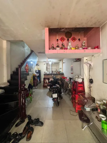 Bán nhà 45.7m² có sẵn 45m² thổ cư ngang 3,7m giá 7.45 tỷ tại Phường Bình Tây