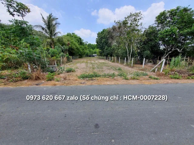 (L980) Đất mặt tiền Trương Thị Kiện, xã Thái Mỹ, dt 850m2, giá 4 tỷ 500 thương lượng