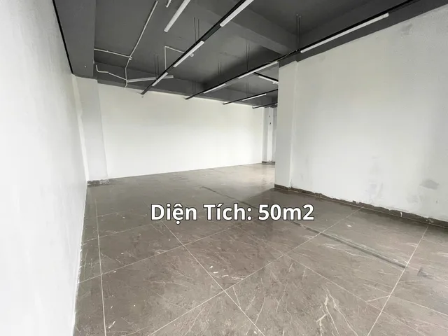 CHO THUÊ PHÒNG 50M2 VĂN PHÒNG / KINH DOANH NHỎ NGAY ĐẠI LỘ VÕ NGUYÊN GIÁP**