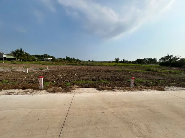 💥 500M2 – 620TR – ĐẤT HCM ĐỐI DIỆN KCN – GẦN CHỢ, UBND – DÂN ĐÔNG