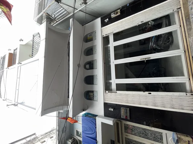 BÁN NHÀ NGAY LẠC LONG QUÂN - GẦN NGÃ 4 BẢY HIỀN - KHU CHỢ VẢI TÂN BÌNH - 2 TẦNG - 4.1M x 15M - CHỈ 7 TỶ