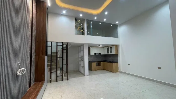 Bán nhà 50m² full thổ cư ngang 5m giá 7 tỷ tại Đường 19/5 Phường Hà Đông