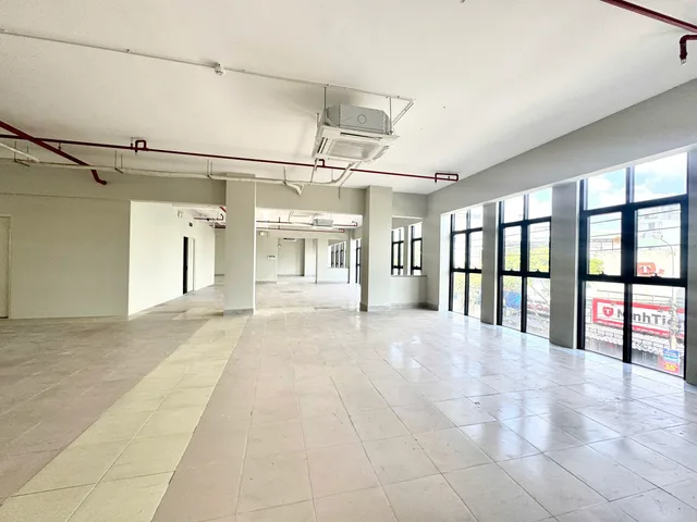 Cho thuê văn phòng 370 m² – giá 10$/m² free 30 ngày setup