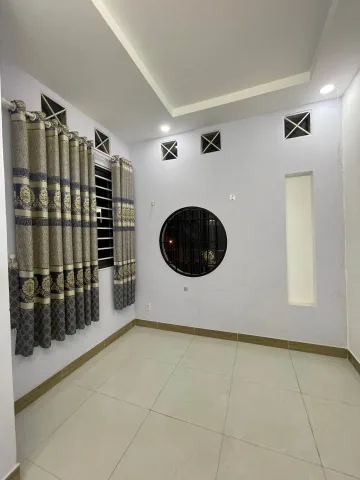 Khu Tên Lửa, Tỉnh Lộ 10, hẽm ô tô, 3 tầng đúc 42m2, chỉ 4.5 tỷ