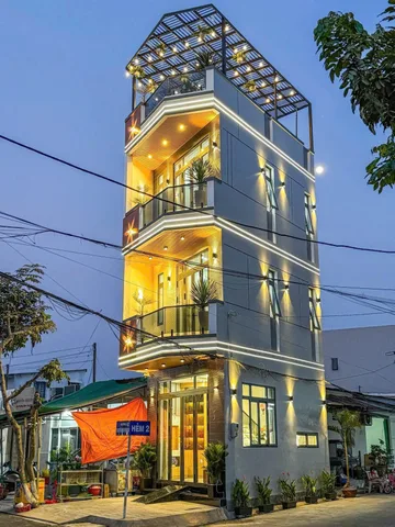 NHÀ 2 LẦU + SÂN THƯỢNG GÓC 2 MẶT TIỀN ĐƯỜNG NGUYỄN MINH QUANG & HẺM 2  KHU DÂN CƯ THỚI NHỰT 1 - P. TÂN AN - TP CẦN THƠ