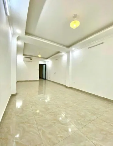 Cho Thuê Nhà Thái Hà 50M² 3 Tầng 3 Ngủ - Full Đồ - Tầng 1 Kinh Doanh - Ngõ Ô Tô Đỗ Cửa - Giá Thuê 20tr