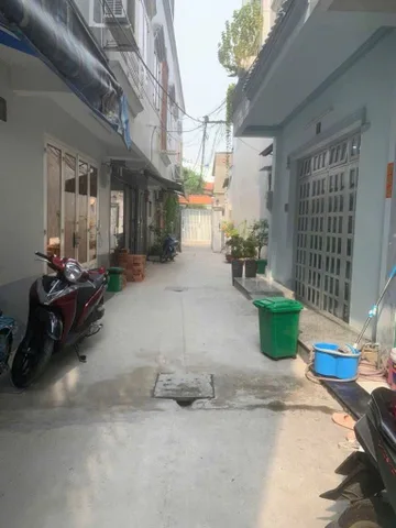 7.5 TỶ – NHÀ HẺM THÔNG QUA HẺM 308 HUỲNH TẤN PHÁT