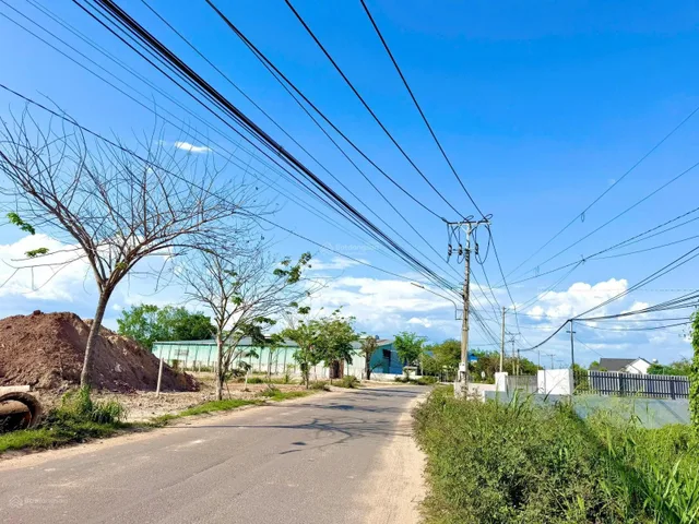 Chủ ngộp bán đất 150m2 full thổ , H.Trảng Bàng , Tây Ninh . Giá 875 triệu