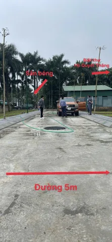 HÀNG HIẾM 100m,Full TC,MT=7,5m,View sân bóng,đường 2 ô tô,sát QL 21A,gần ĐH FPT,sau Trường Lục Quân