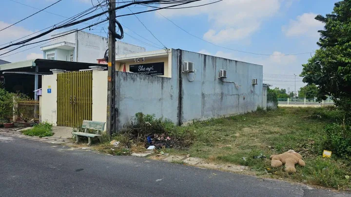 Bán nhà 145m² có sẵn 120m² thổ cư ngang 5m tại Xã Tân An Hội