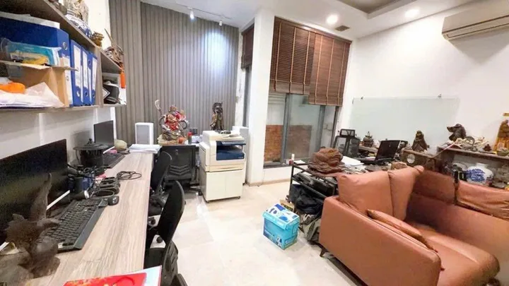 HIẾM - MẶT TIỀN NGAY SÂN BAY VỊ TRÍ ĐẸP KHU VIP VUÔNG ĐẸP 4 LẦU MỚI - 4.7x14.5m 67m² 21 tỷ - TÂN BÌNH