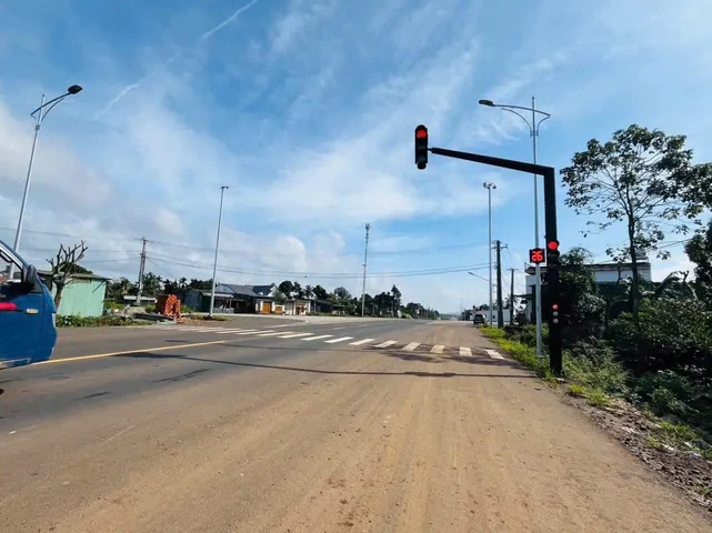 ĐẤT ĐẸP PHƯỜNG EA KAO – HÀNG F0 – CÁCH ĐƯỜNG TRÁNH ĐÈN ĐỎ CHỈ 30M – HẺM Ô TÔ THÔNG TỨ HƯỚNG