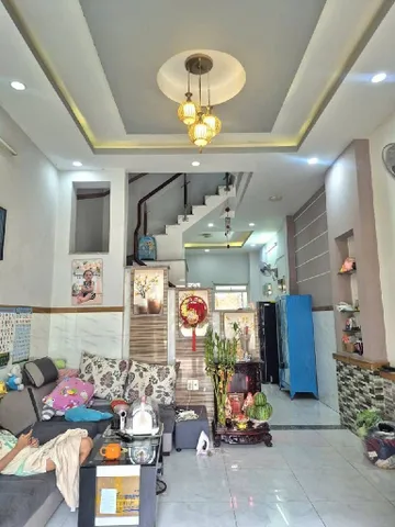 Bán nhà 64m² 4.2x15 - 3 tầng - hẻm 4m tại Đường Đông Bắc Phường Trung Mỹ Tây - giá 5.x tỷ