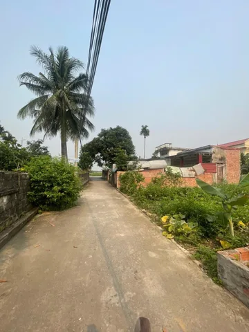 Bán 45 m  Hoa Động cách đường thôn 20 m 
L/h:076.231.9990 em Thúy